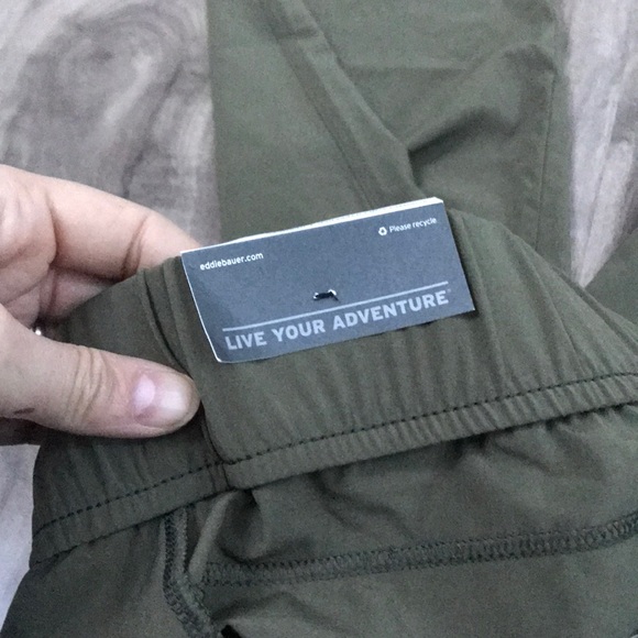 EDDIE BAUER hiking capris - Picture 7 of 10